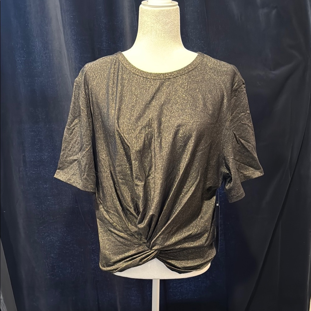 NWT LULULEMON crescent tee Metallic Gold Twist Front Top